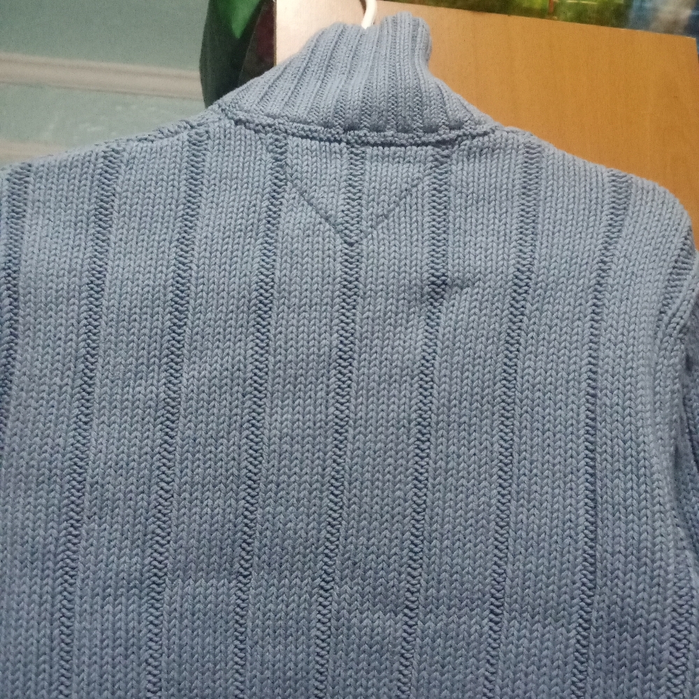 Men's Sweater - Picture 4 of 6